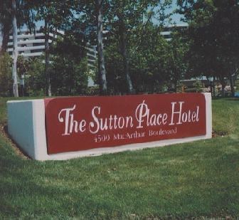 Sutton Place Monument